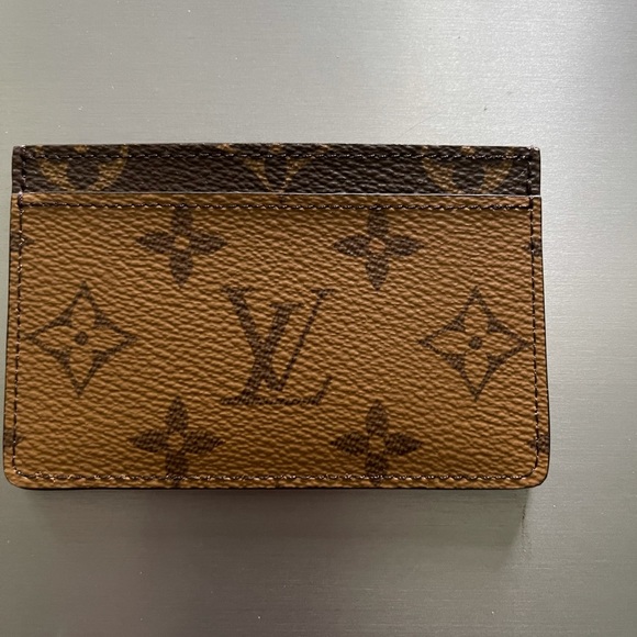 Louis Vuitton Reverse Monogram Card Holder - Picture 2 of 3